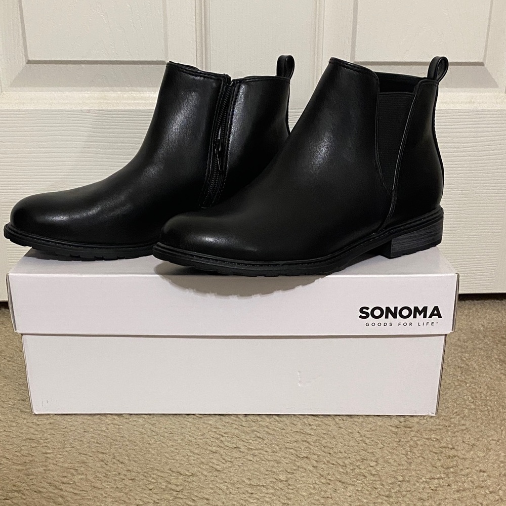 Sonoma Sleek Black Leather Boots